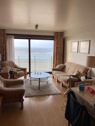 Seagull, Ruim En Volledig Vernieuwd Appartement Met Zeezicht In Westende Мідделкерке Екстер'єр фото