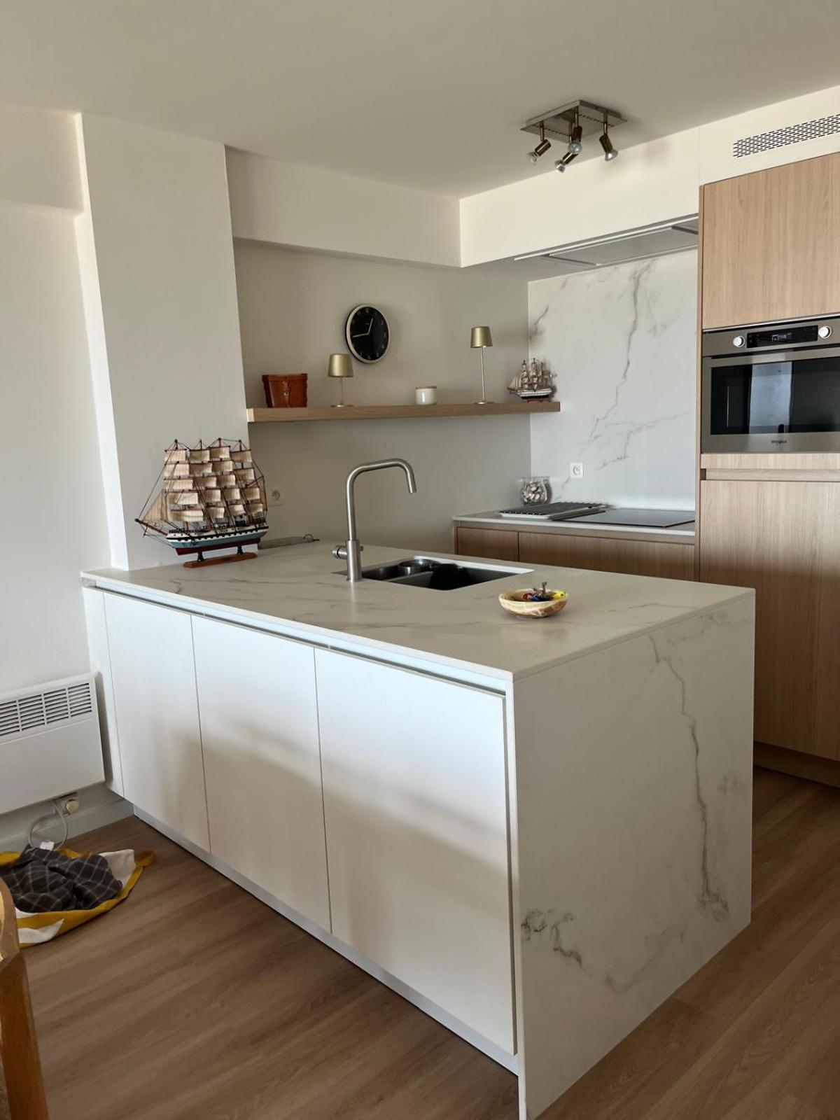 Seagull, Ruim En Volledig Vernieuwd Appartement Met Zeezicht In Westende Мідделкерке Екстер'єр фото